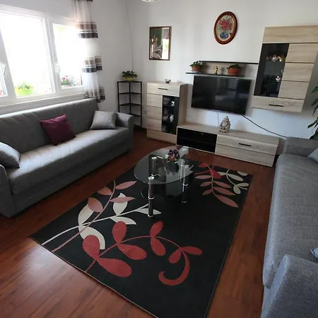 Apartment Marin *